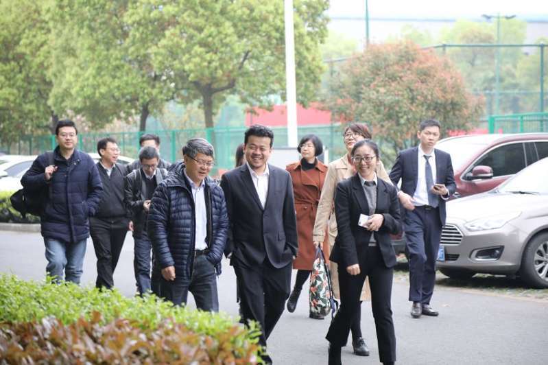 北科大、太原科大同時在國茂減速機展開校企合作交流活動？