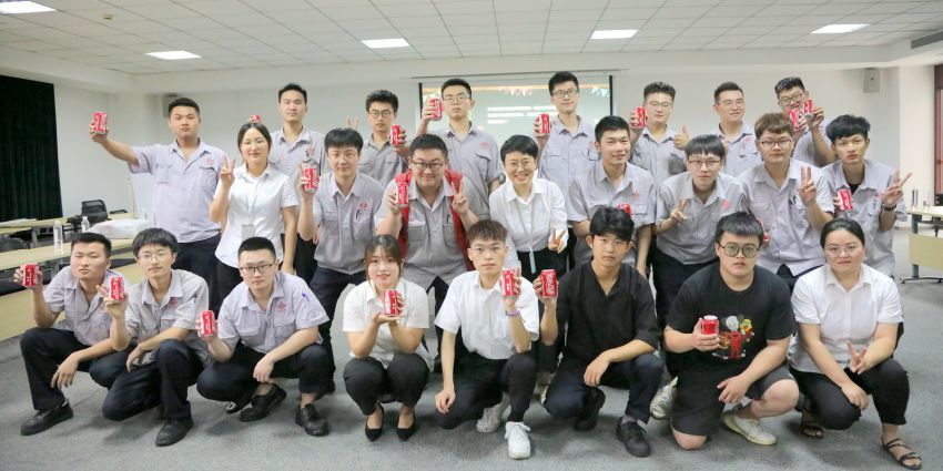 2020屆頂崗實(shí)習(xí)生座談會在國茂股份精彩進(jìn)行？